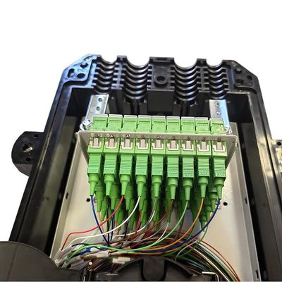 FOSCの繊維光学の閉鎖4inの4out光ファイバーのスプライスのエンクロージャ