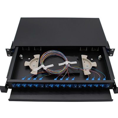 19&quot; 24の左舷繊維光学のパッチ盤の屋内ラック マウント1U ODF 24の中心