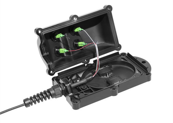 屋外のMultiportサービス ターミナル（Mst）箱のFtta Ftthの配電箱Ip67は左舷4つを防水する