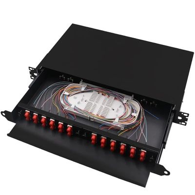黒いラック マウント繊維の終了箱FCのパッチ盤ODF 24Core