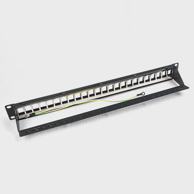 管理棒とのRJ45ネットワークのパッチ盤24の港1U台形C5/C5E C6
