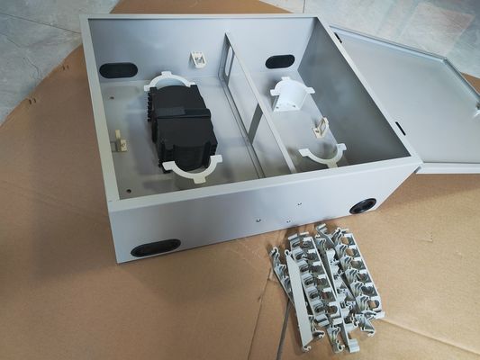 LC/DX 一ドア 壁掛け 光ファイバー 囲み APC/UPC グレー ODF 72ポート 144コア